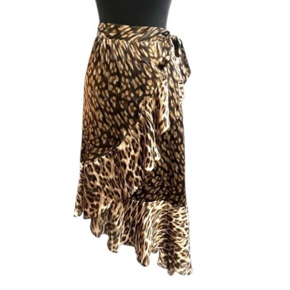 VINCE CAMUTO Silky Leopard Hi low Ruffle Hem Maxi Skirt and Tie & Side NWT SZ 2X - Picture 3 of 13